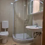 Apartmaji Pri Kokolu 3*