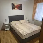 Apartmaji Pri Kokolu Гостевой дом Блед