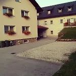 Gostinjska kuća Apartmaji Pri Kokolu