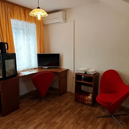Apartmaji Pri Kokolu Πανσιόν Μπλεντ