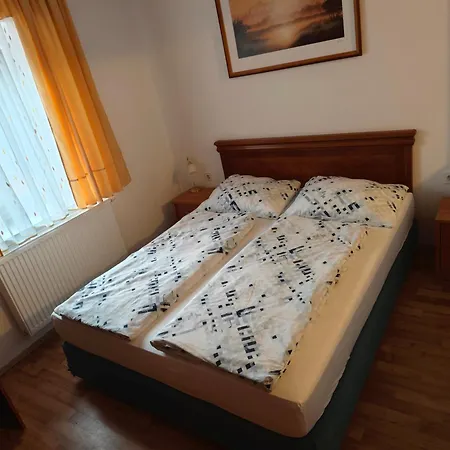 Apartmaji Pri Kokolu
