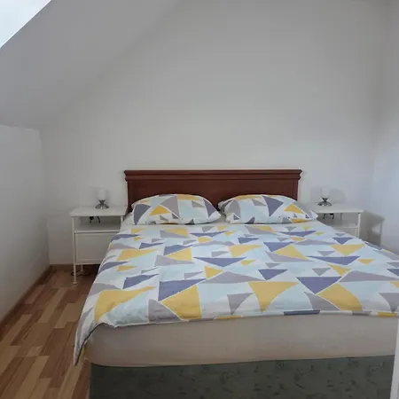Apartmaji Pri Kokolu Bled