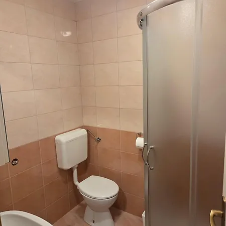 Apartmaji Pri Kokolu Μπλεντ