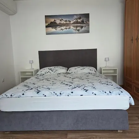 Apartmaji Pri Kokolu Affittacamere 3*