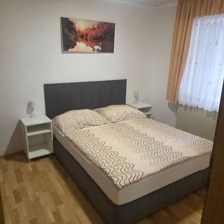 Apartmaji Pri Kokolu Πανσιόν Μπλεντ