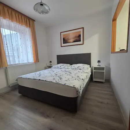 Apartmaji Pri Kokolu Μπλεντ