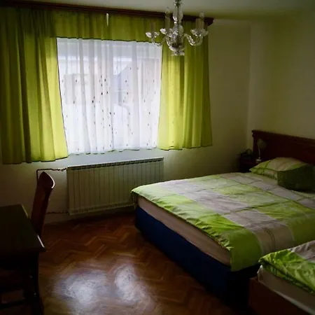 Apartmaji Pri Kokolu Bled