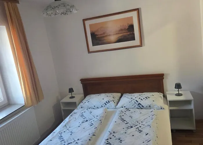 Apartmaji Pri Kokolu Gæstehus Bled