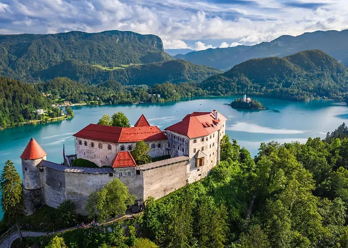 Apartmaji Pri Kokolu Bled